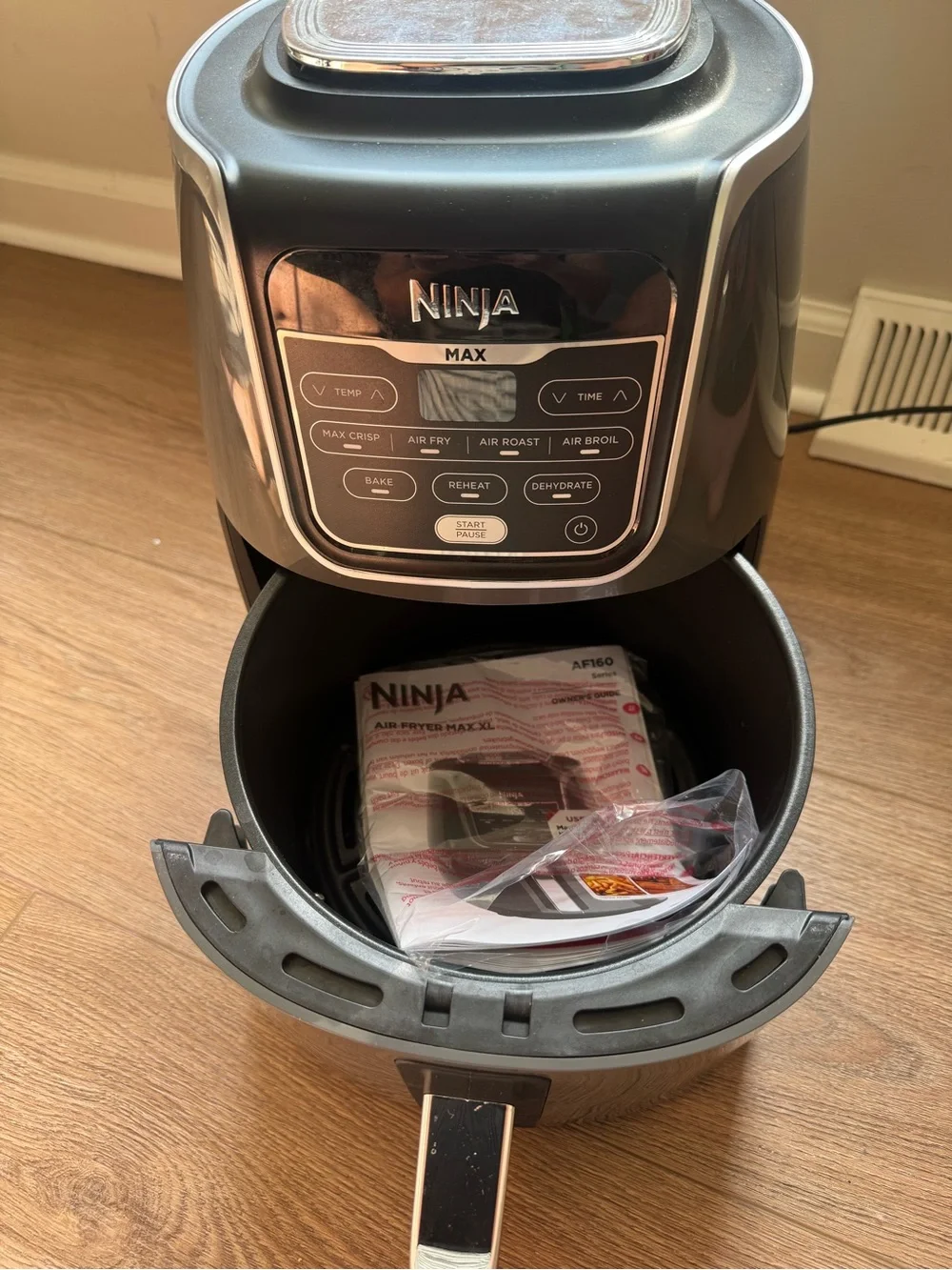 NEW Ninja Max XL Air Fryer